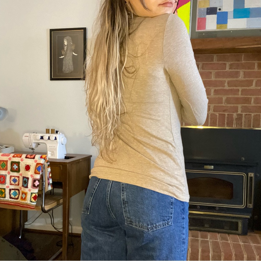 Mock Neck Stretch Soft Oatmeal Beige Turtle Neck Layering Top Croft & B… - Picture 4 of 10